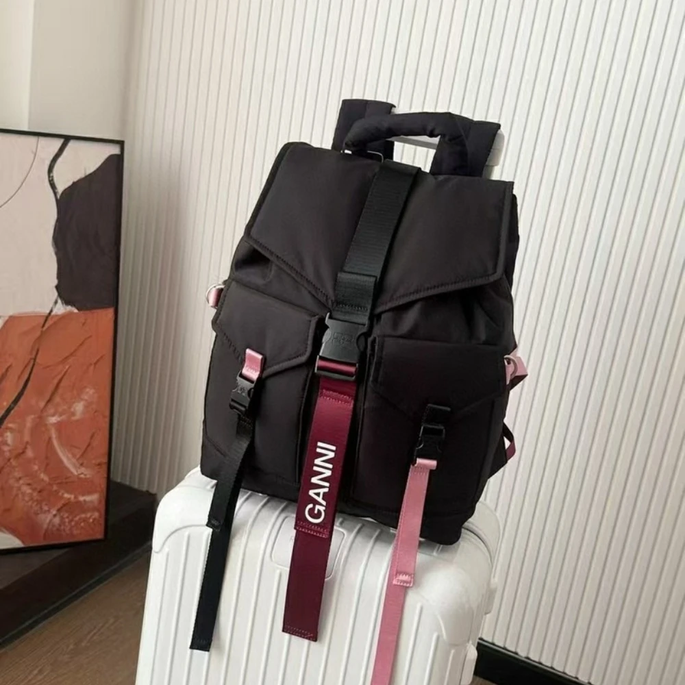 고급스러운 디자인의 리테크 백팩, 여성용 대용량 실용적 - Canvas Backpack Casual 리뷰 및 가격